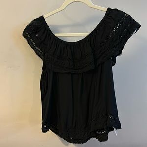 Aritzia off the shoulder (or on) top size small